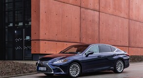Lexus ES300 - local